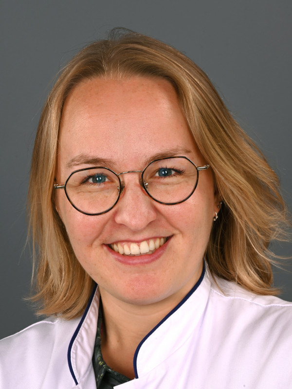 Drs. R. Hoogland 