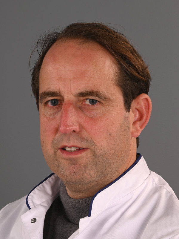 Dr. A.J.J. Ijsselmuiden