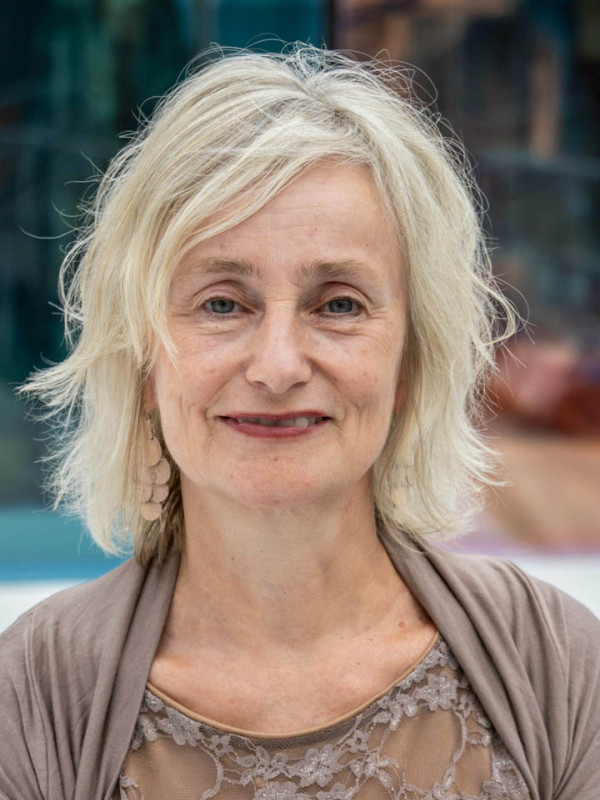 Y. Claessens