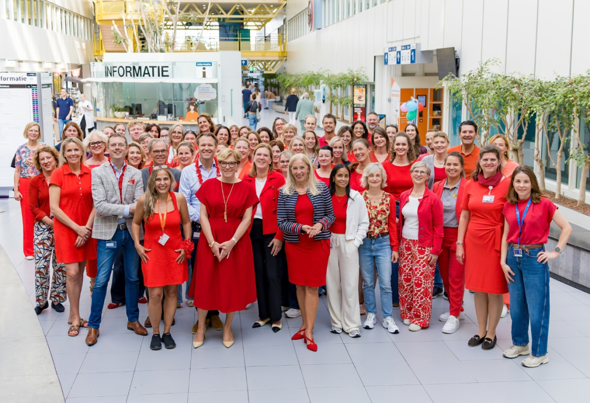 Dress Red Groepsfoto 2026