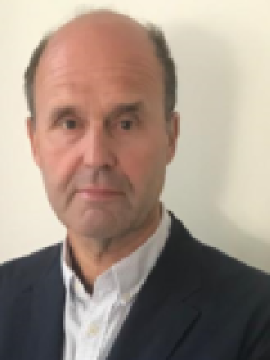 Dr. P. van Paasen, internist-immunoloog MUMC+